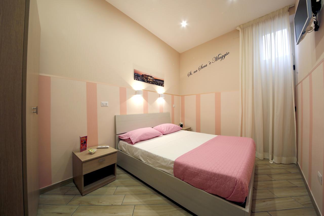 نابولي B&B Residenza Alba المظهر الخارجي الصورة