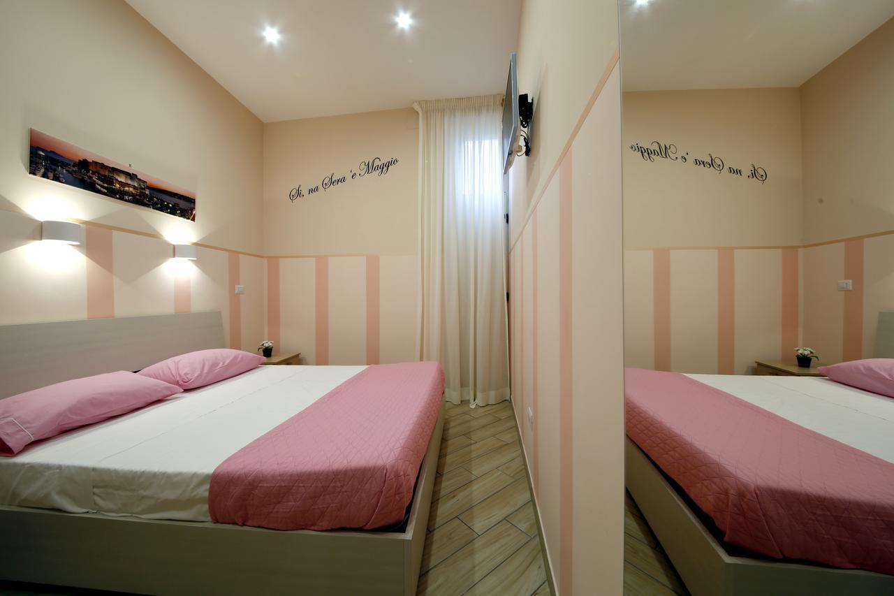 نابولي B&B Residenza Alba المظهر الخارجي الصورة